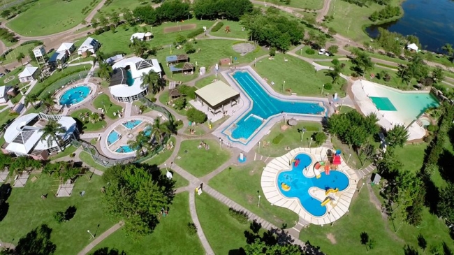 ENTRE RIOS Y TERMAS DE VILLA ELISA feriado mayo