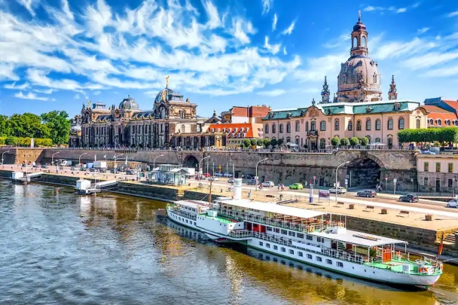 GIRA DE ALEMANIA Y EUROPA DEL ESTE