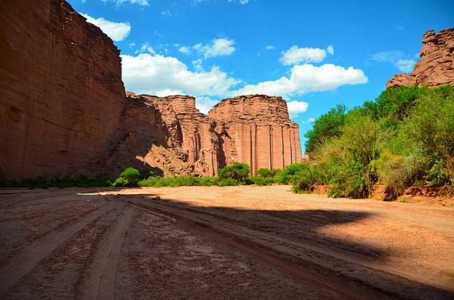 RUTA DE LOS DINOSAURIOS