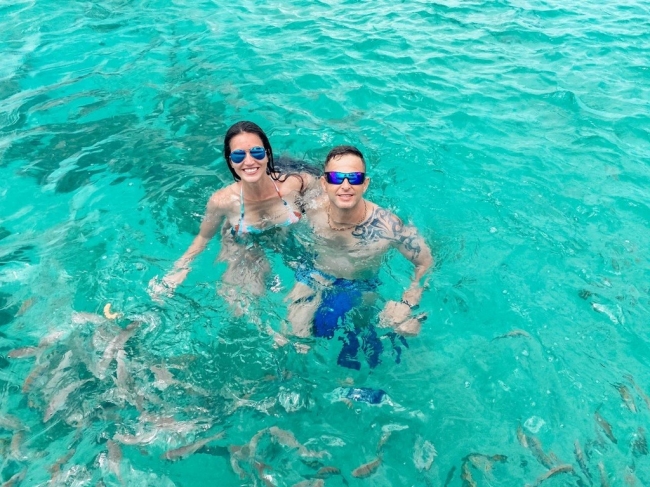 ANGRA DOS REIS 5 *****