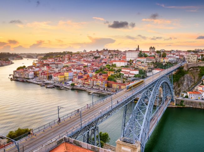 PORTUGAL Y SUS MARAVILLAS CON PLAYA